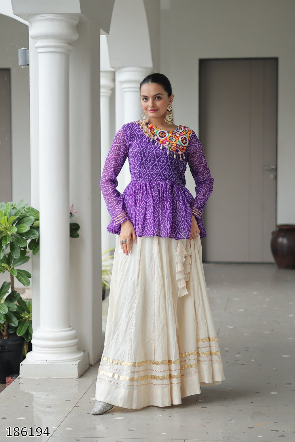 Beautiful Lehnga and Blouse - Pickkart