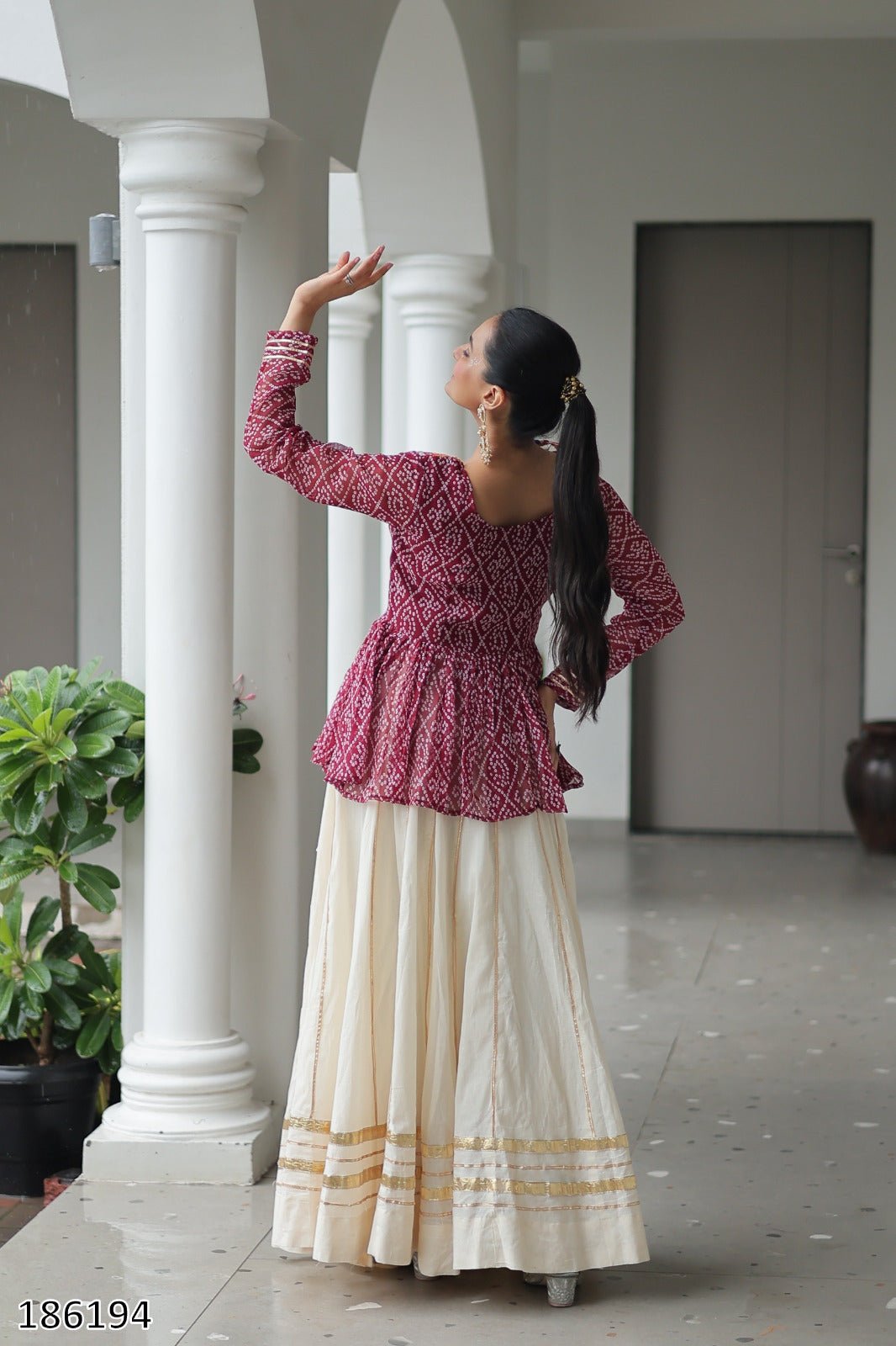 Beautiful Lehnga and Blouse - Pickkart
