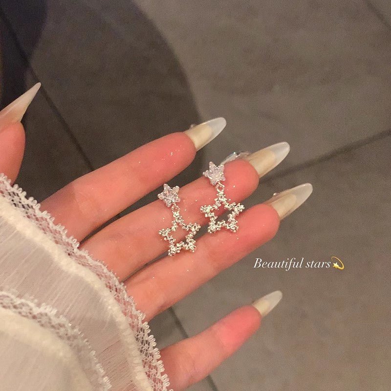 Special Interest Earrings Sweet And Delicate - Pickkart