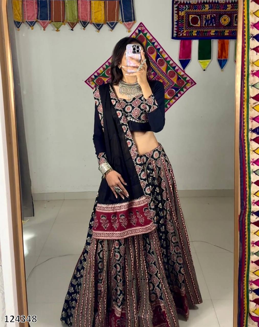 Stiched Lehnga & blouse - Pickkart
