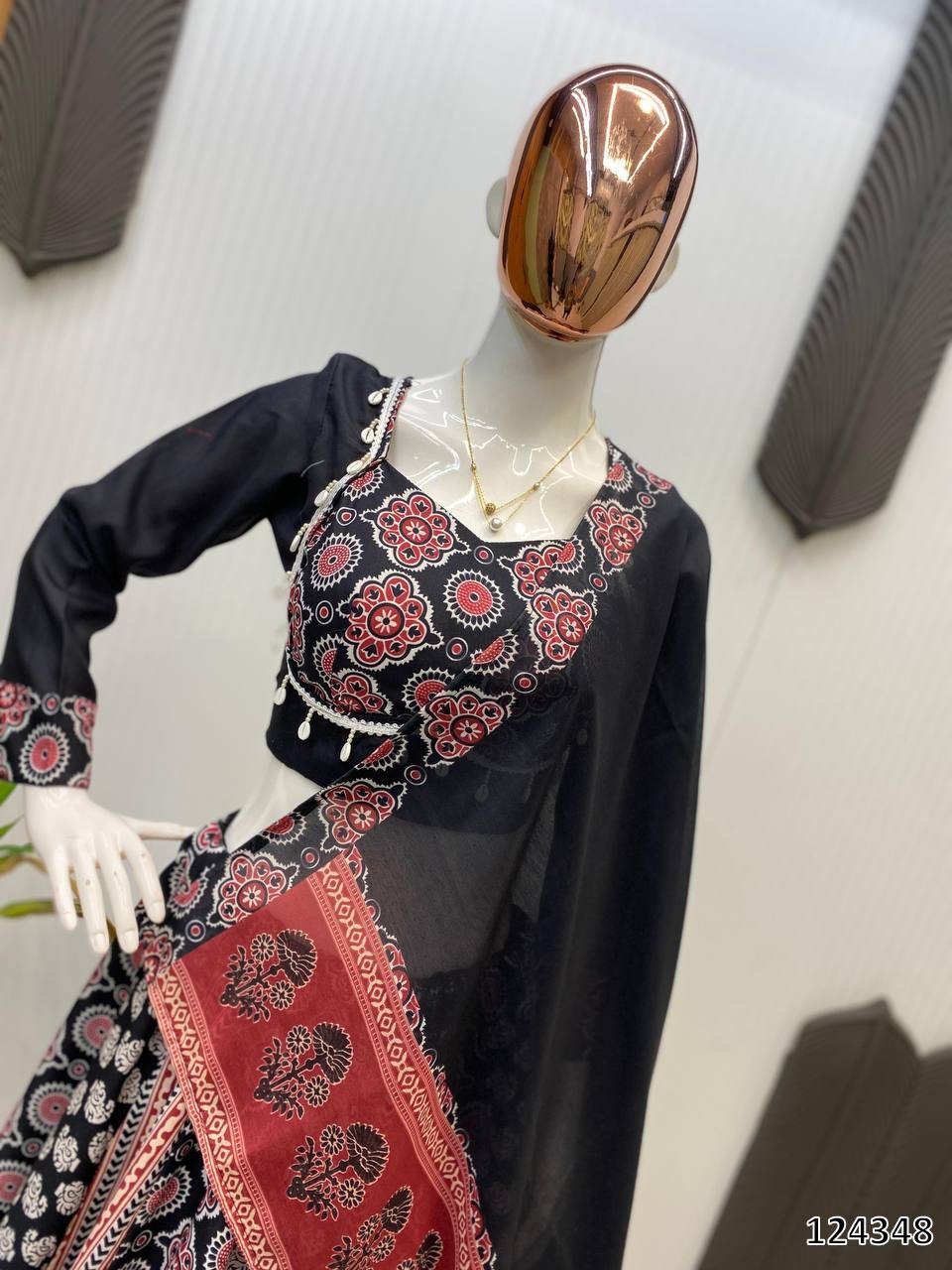 Stiched Lehnga & blouse - Pickkart