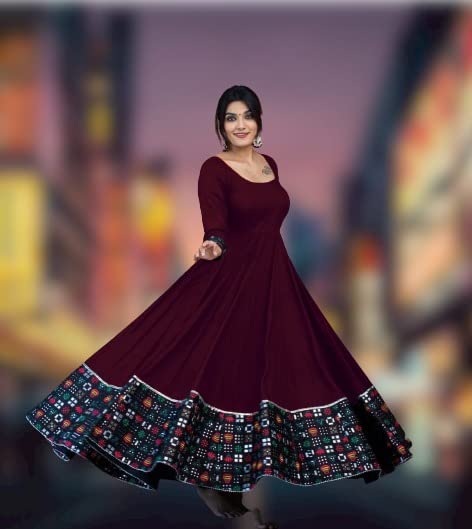 Women's Rayon Solid Pattern Full Sleeve Full Stitched Gown - Pickkart